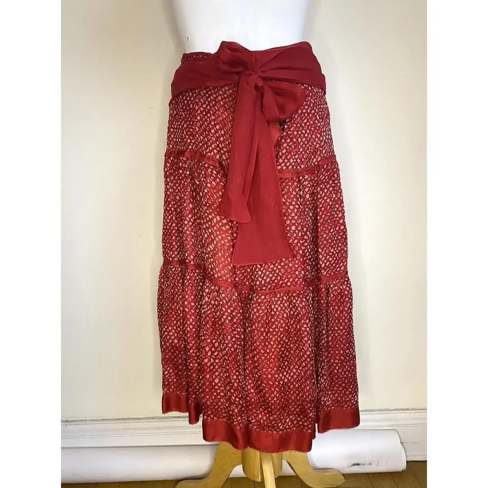 LOUIS VUITTON Below Knee Red Silk Skirt With Belt Rare FR-38